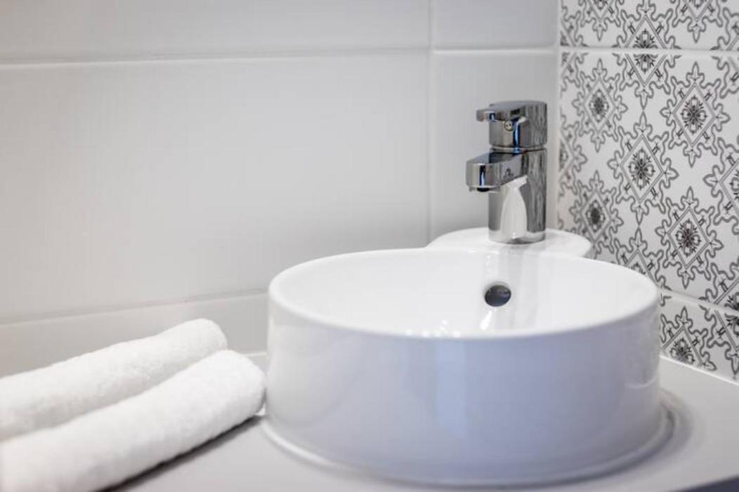 Hi-Bp Sunny Home Apartments In The Heart Of Budapest Extérieur photo