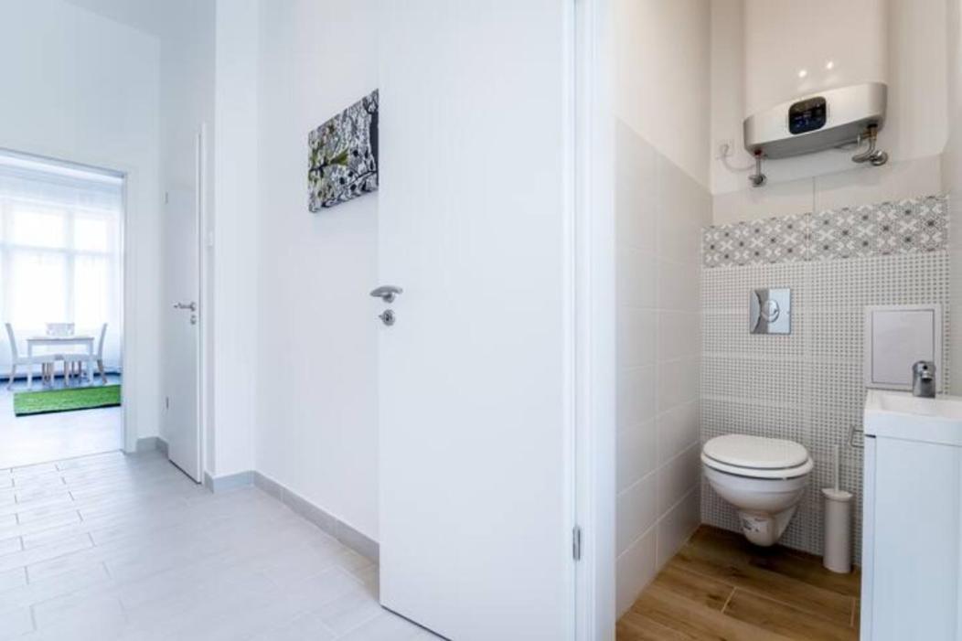 Hi-Bp Sunny Home Apartments In The Heart Of Budapest Extérieur photo